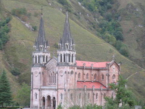 Bas�lica de Covadonga